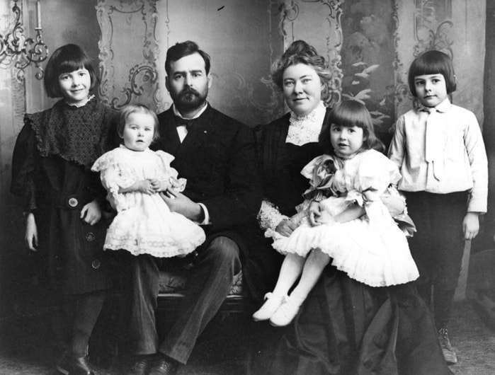 The pedigree of Ernest Hemingway